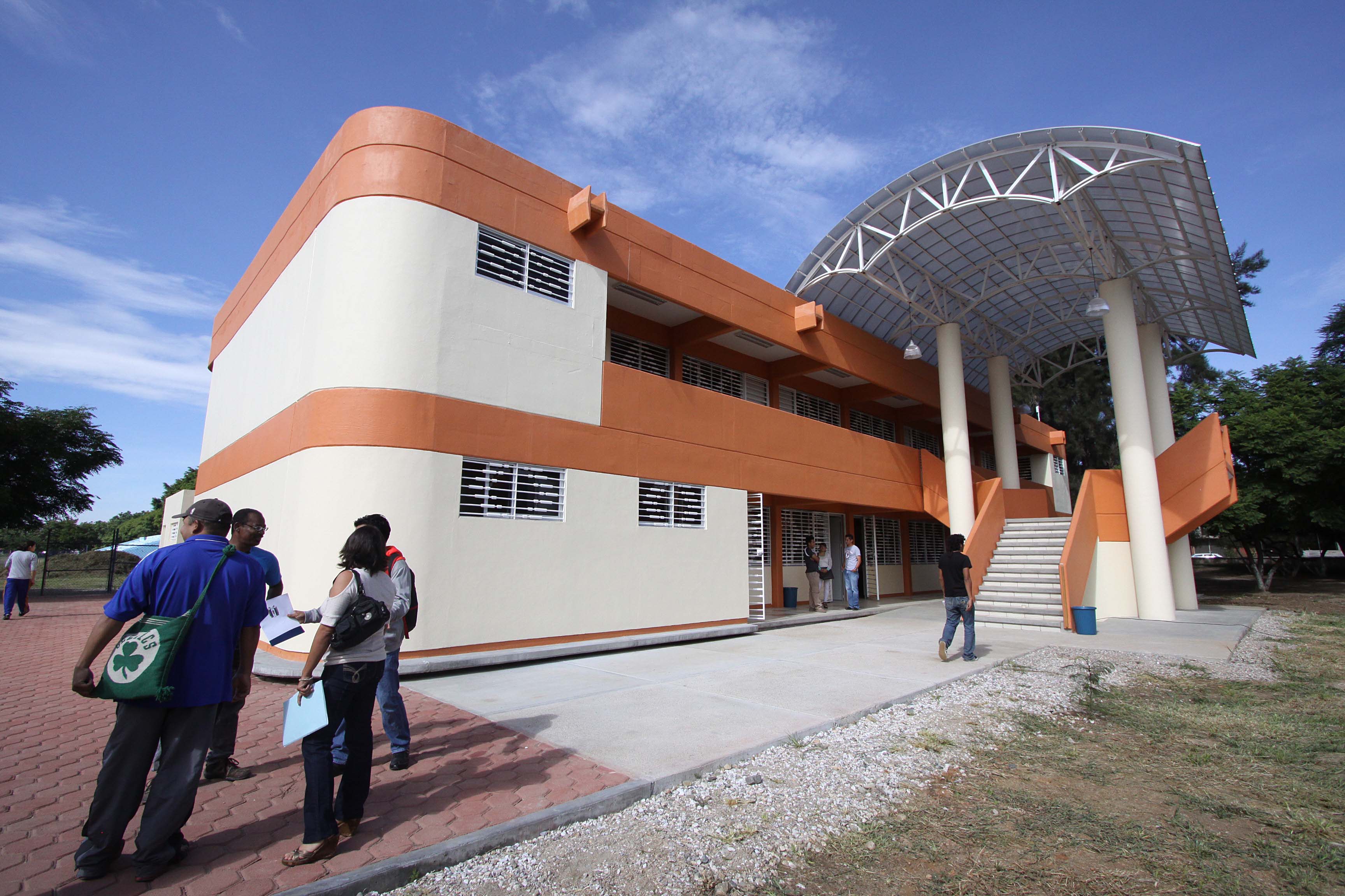Licenciatura en Entrenamiento Deportivo en UABJO inagura edificio