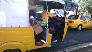 Mototaxis en la Colonia Reforma 1