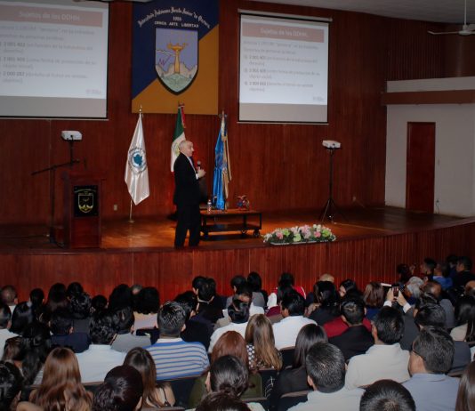 Conferencia: Retos y perspectivas de los Derechos Humanos